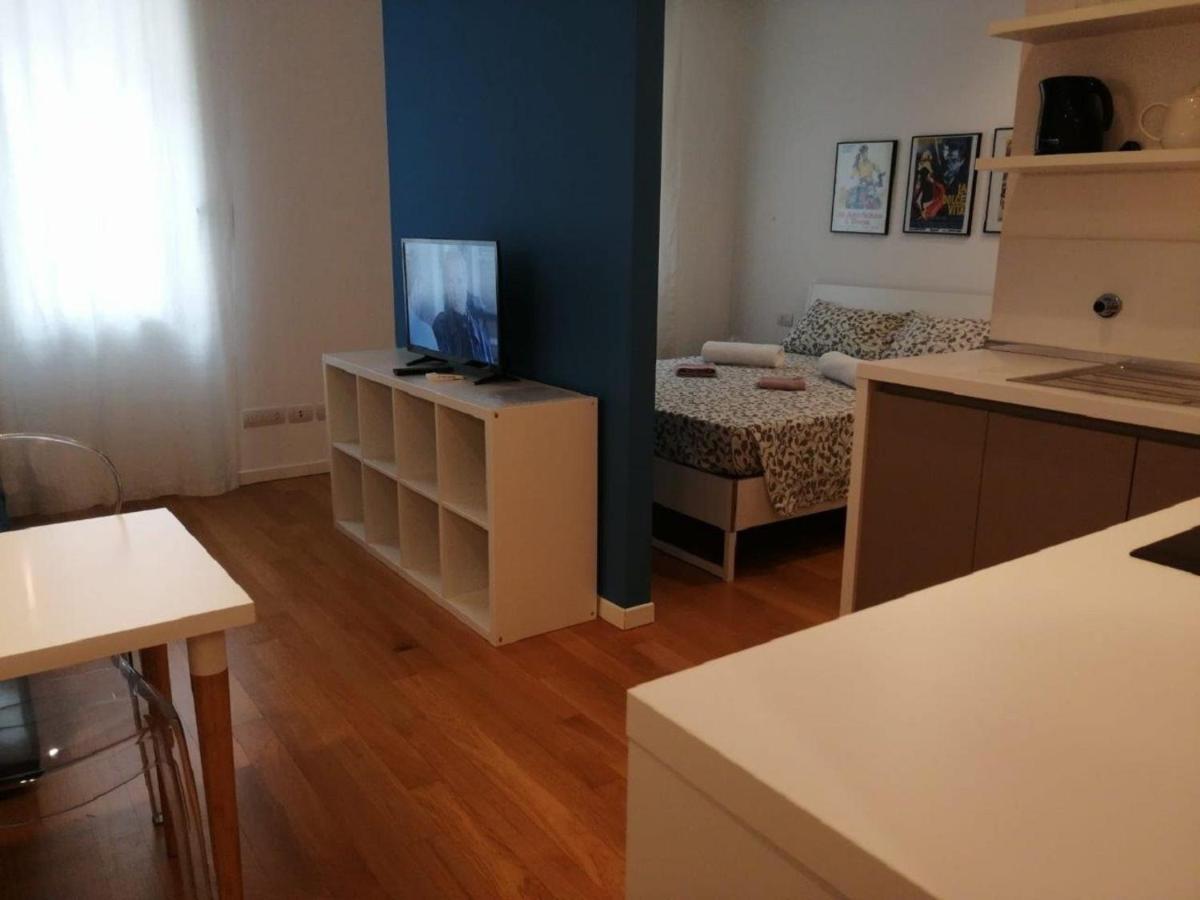 Navigli Suites - De Santis Milão Exterior foto